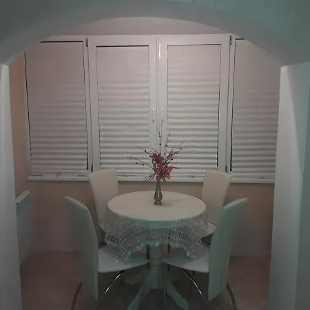 Apartamentkievvinogradar Apartment *